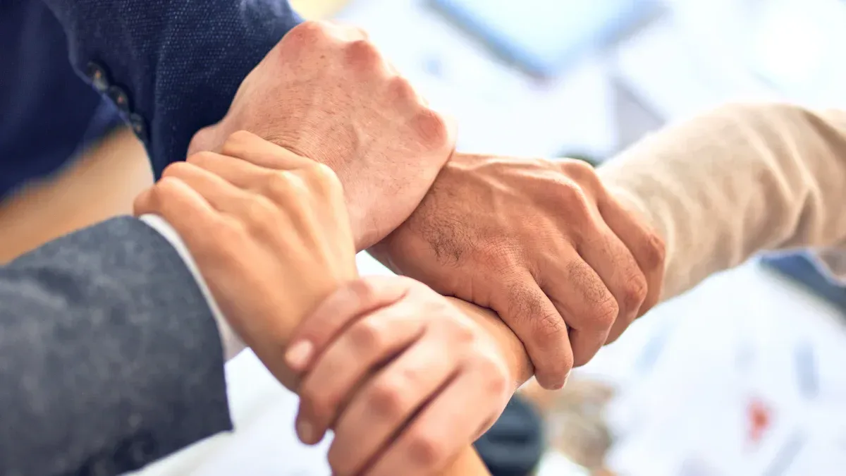 advantages of outsourcing services